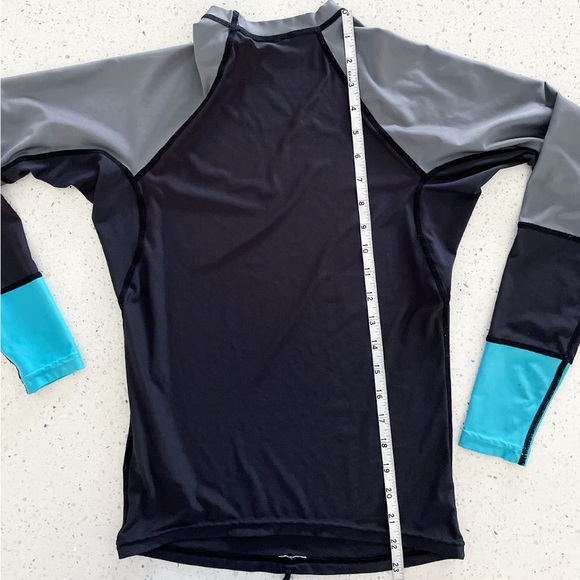 Dakine Rash Guard Women’s Large Surf Long Sleeve Swim Top Black Gray Blue - Picture 5 of 5